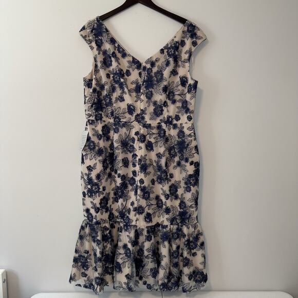 Gal Meets Glam Colection Rosemary Midi Dress Women's Size 20 Floral Embroidered - Picture 6 of 15